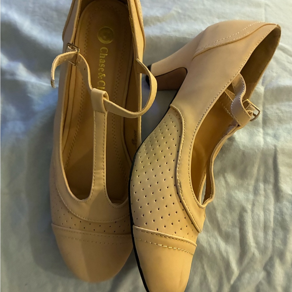 Chase + Chloe Women's Beige T-Strap Heels